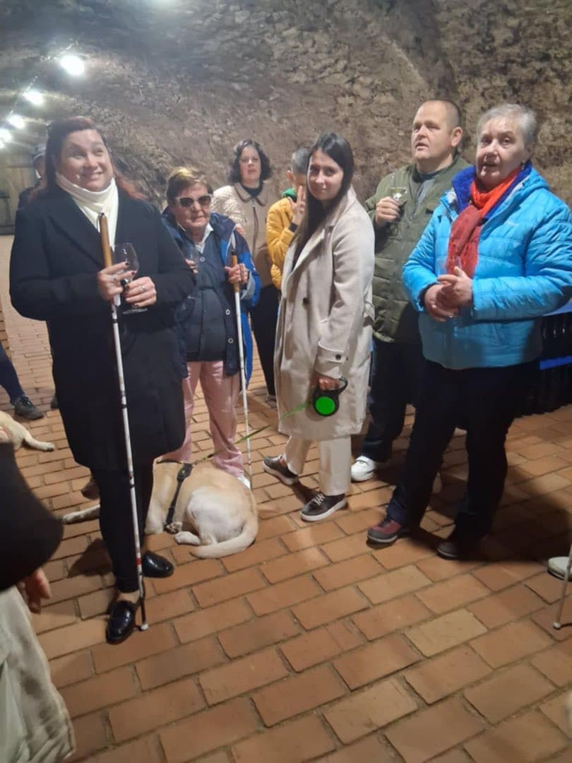 oszi_feltoltodes_larka